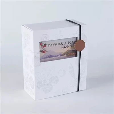 Coffrets cadeaux en carton blanc